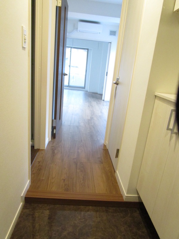 玄関　玄関から見たお部屋♪