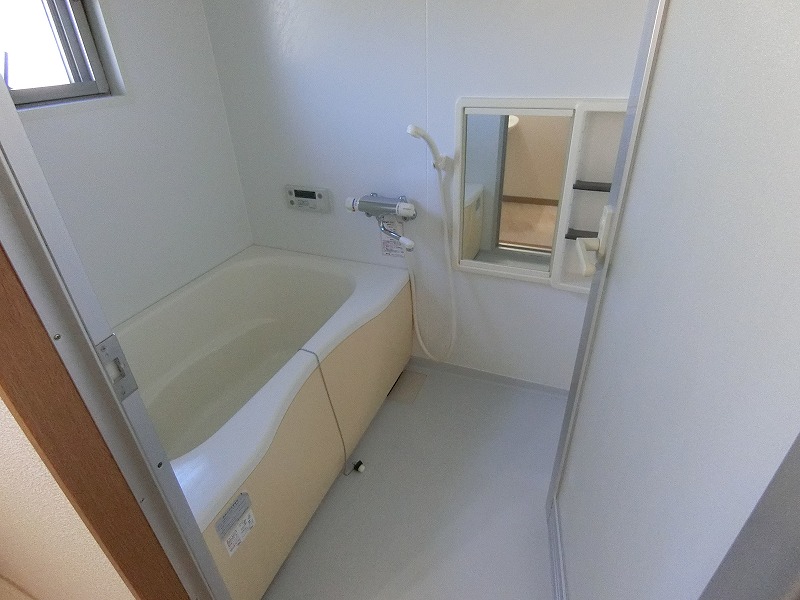 バス・シャワールーム　同建物　同タイプ　イメージ写真