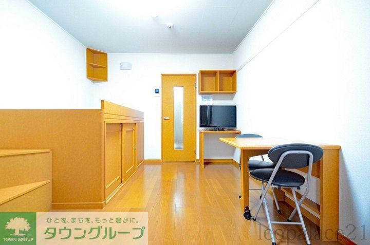 居室・リビング　※同タイプ代表写真となり設備仕様は一部異なる場合があります。