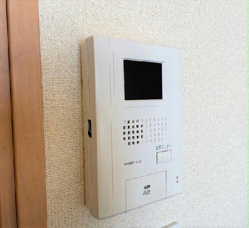 セキュリティ　モニター付きインターホン