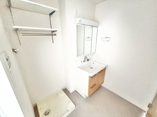 洗面設備　※別部屋参考写真