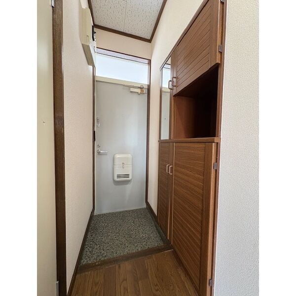 ハイツハツミAの玄関写真
