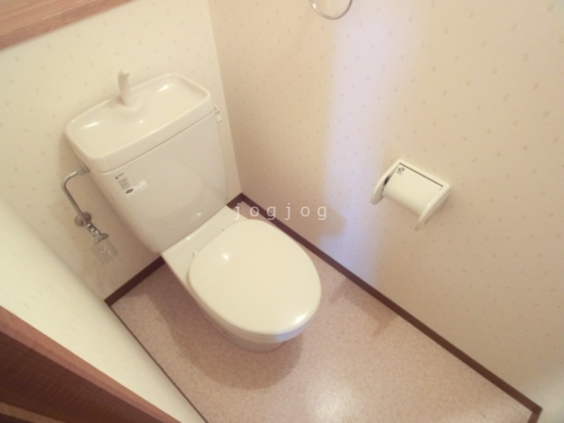トイレ　温水洗浄便座設置します♪
