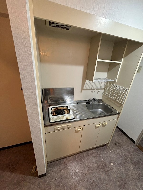 キッチン　※別部屋参考写真※