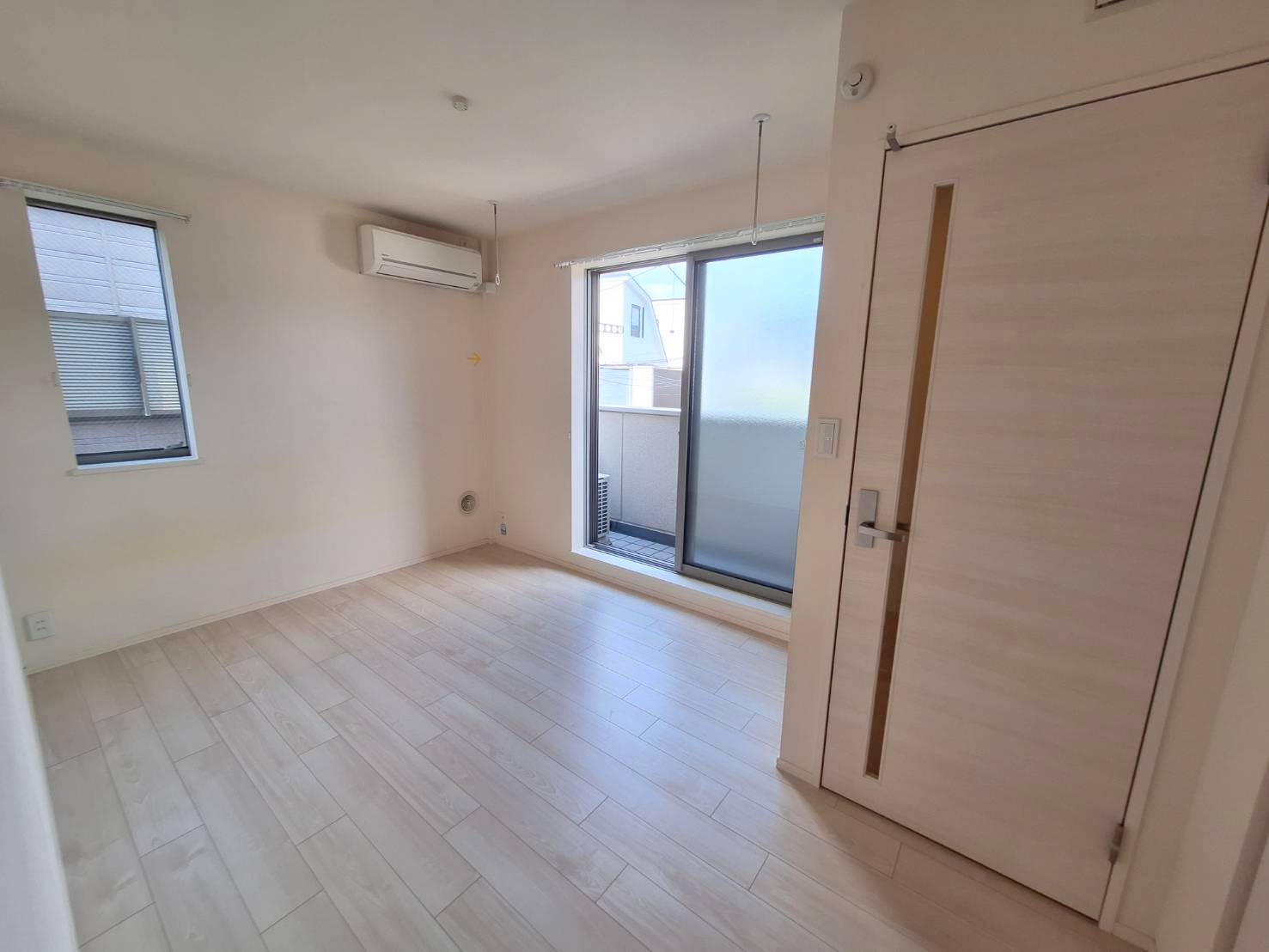 その他部屋・スペース　★明るいフローリングの角部屋です★