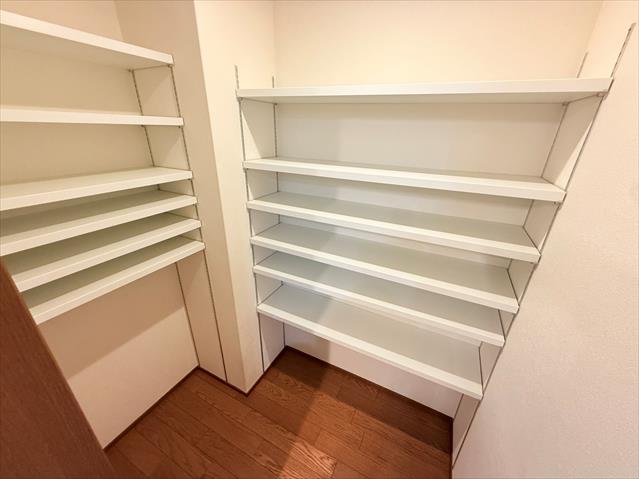 収納