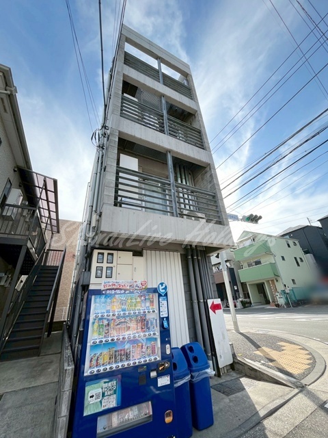 建物外観　鉄筋コンクリート造り♪