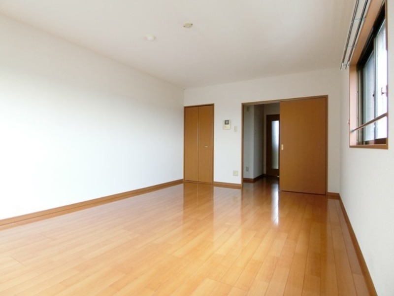 居室・リビング　図面と現状に相違がある場合には現状を優先