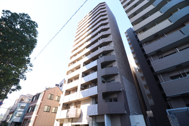 建物外観　メッチャ綺麗な建物です