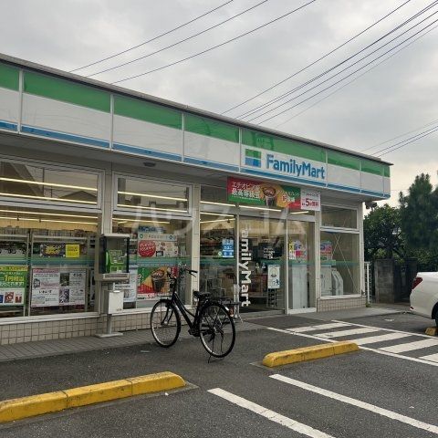 コンビニ　ファミリーマートさいたま中浦和店（コンビニ）まで1798m