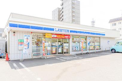 コンビニ　ローソン札幌月寒中央十一丁目店（コンビニ）まで173m
