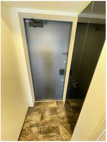 玄関　他部屋参照