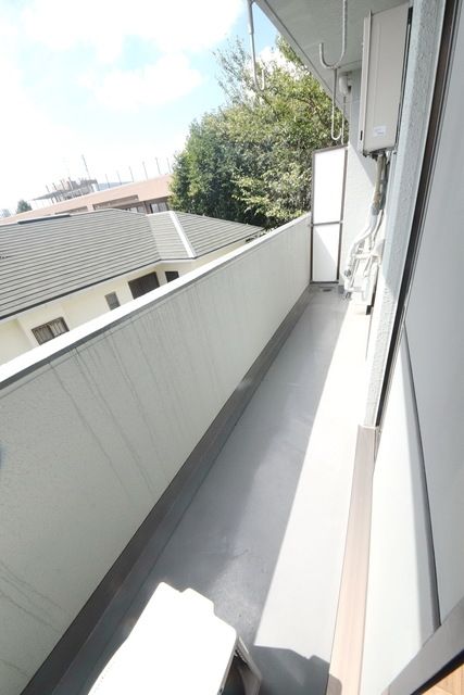バルコニー　お問い合わせはタウンハウジングまで