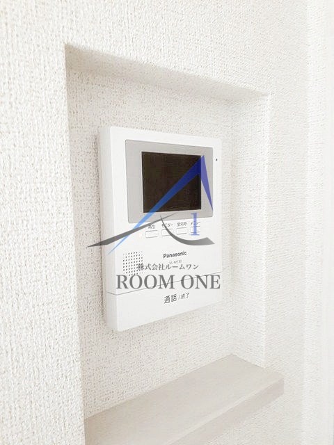 セキュリティ　モニター付きインターホンです。