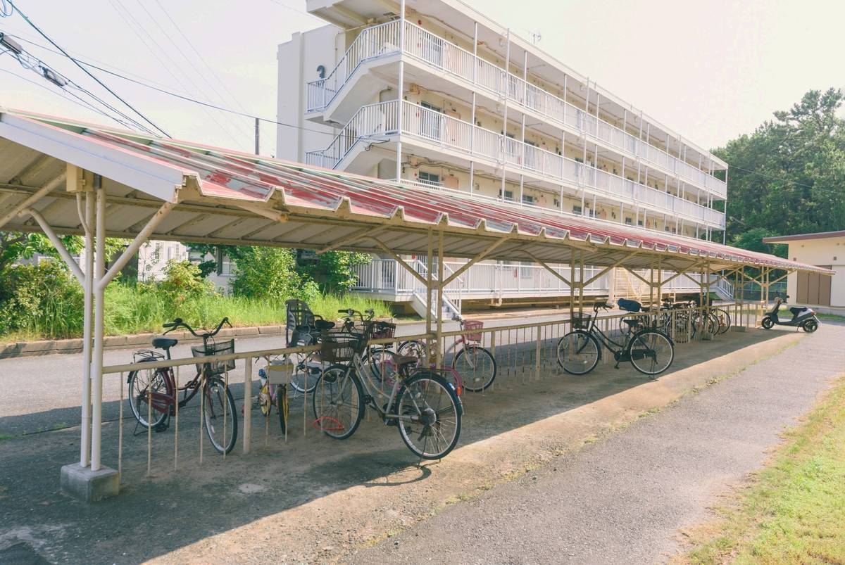 ＪＲ鹿児島本線 千鳥駅 徒歩12分 4階建 築62年の外観写真
