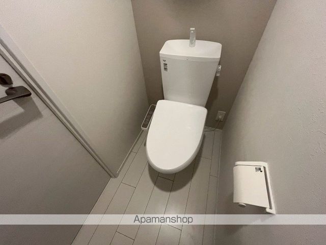 都営三田線 白金高輪駅 徒歩9分 5階建 築2年のトイレ写真