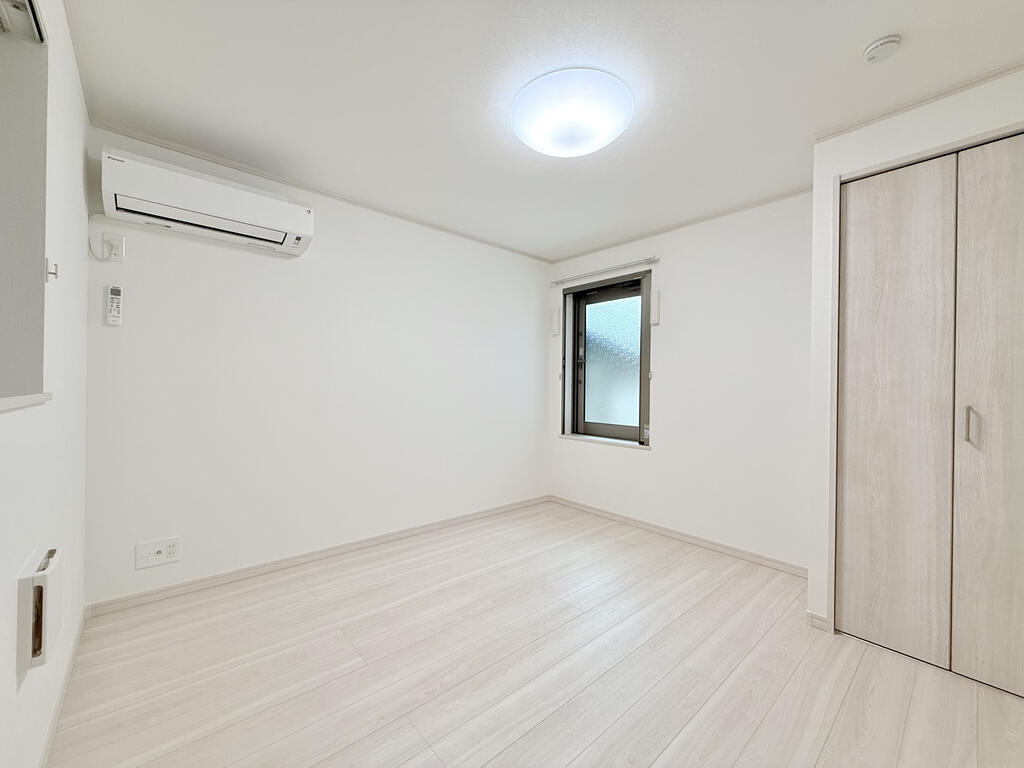 GrandirMaison小岩の居間写真