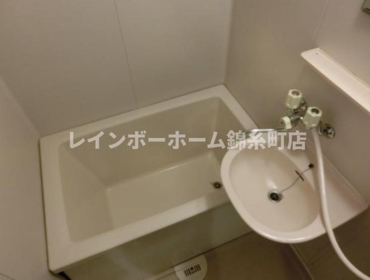 バス・シャワールーム　※別部屋参照写真となります。