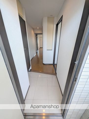 ＪＲ日豊本線 宮崎駅 徒歩6分 7階建 築20年の玄関写真