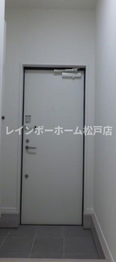 玄関　※同施工参考写真
