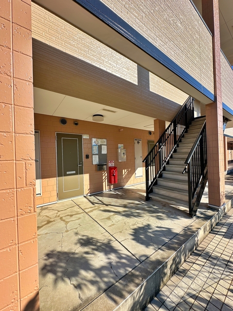 フジパレス式内町III番館の外観写真