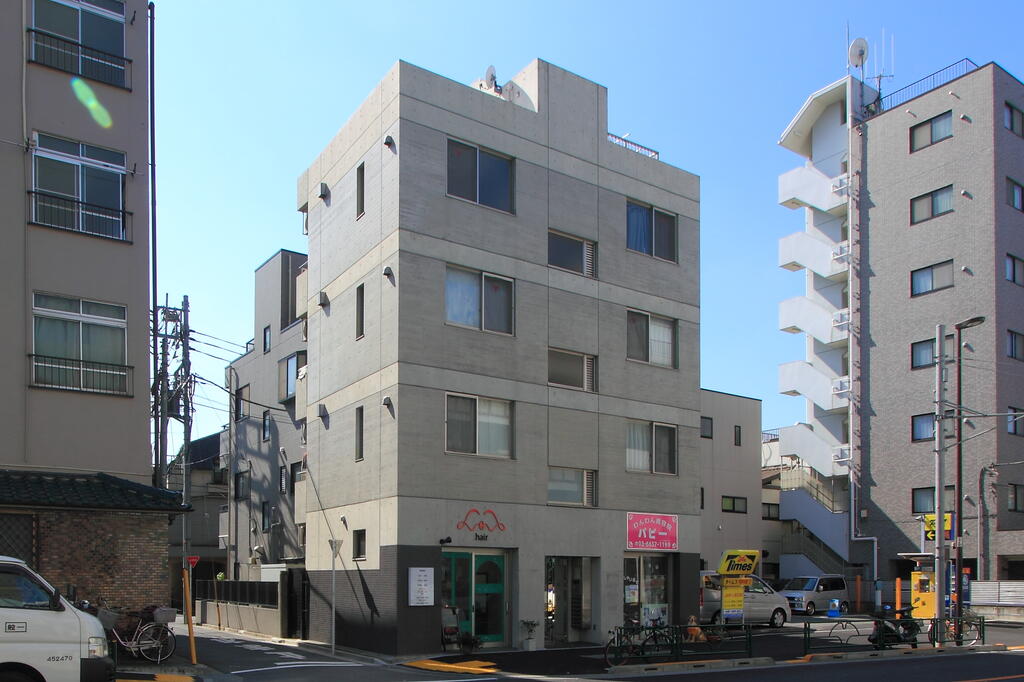 東京メトロ丸ノ内線 新中野駅 徒歩8分 築19年