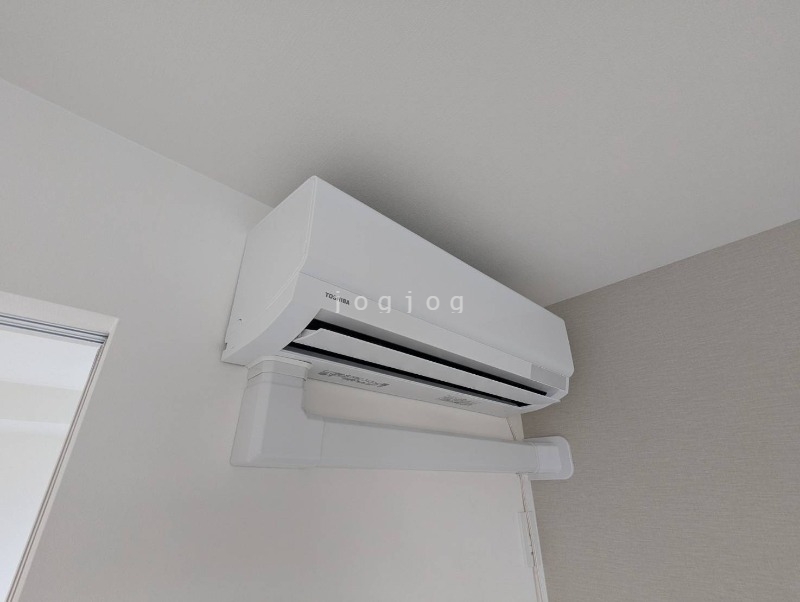 その他設備　夏は快適、エアコン付き★