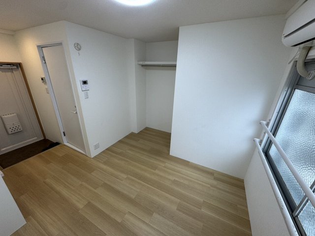 良本三川口マンションの内装写真