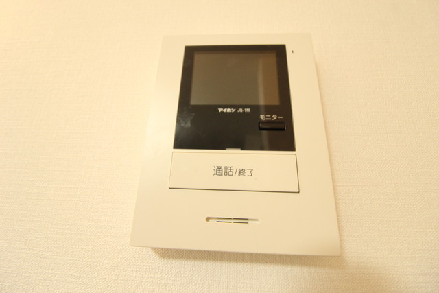 セキュリティ　モニター付きインターホン