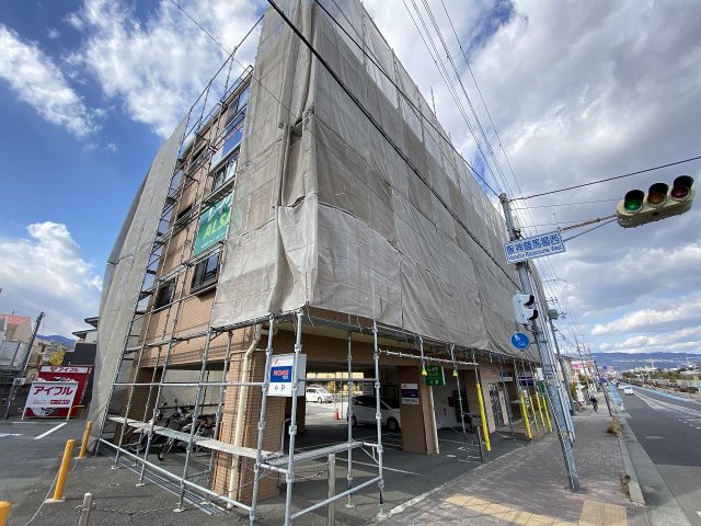 建物外観　住居者専用のごみ置き場があります♪