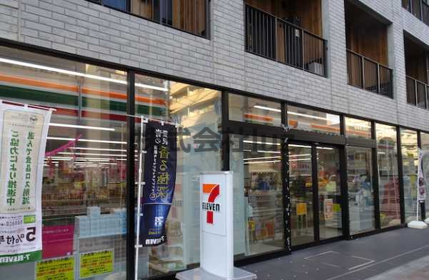 コンビニ　セブンイレブン 横浜宮川町3丁目店（コンビニ）まで171m