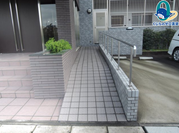 エントランス　★☆他社掲載も内見や契約可能！相見積もり大歓迎☆★