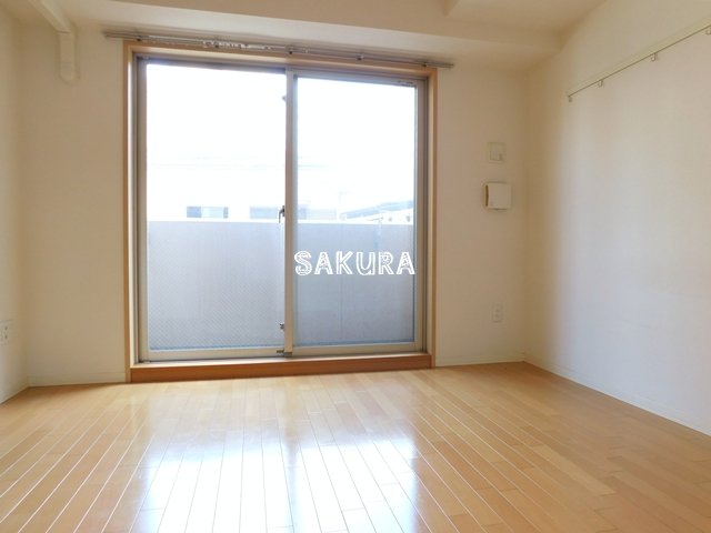 パティーナ川崎の居間写真