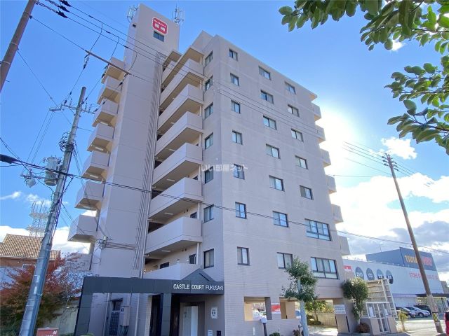 神崎郡福崎町西田原のマンションの建物外観