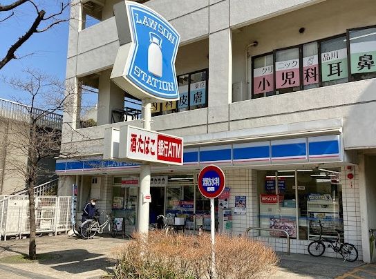 【品川区八潮のマンションのコンビニ】