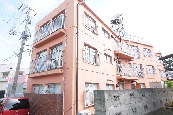 建物外観　鉄筋コンクリート造マンション
