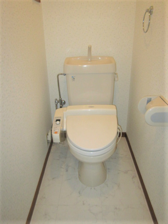 トイレ　落ち着いたトイレです