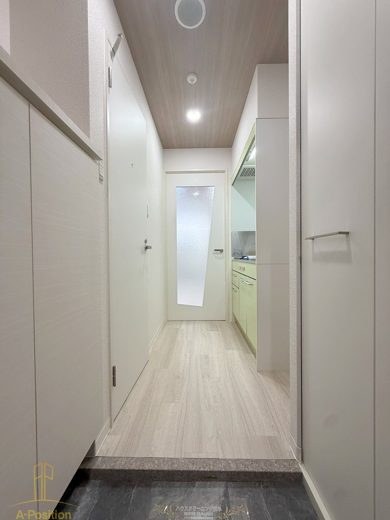 玄関　SERENiTE日本橋SUD