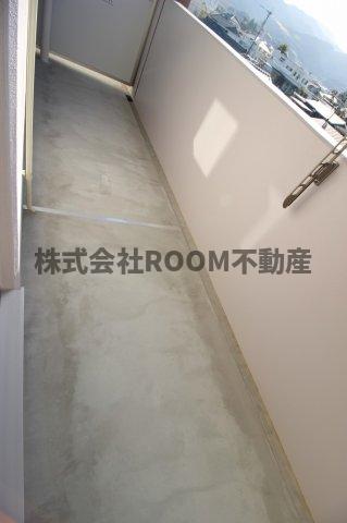 バルコニー　広々としたバルコニーです