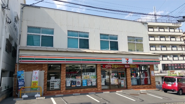 コンビニ　セブンイレブン善光寺下店（コンビニ）まで500m