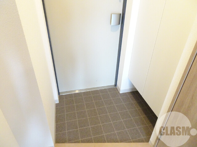 玄関　トールタイプのシューズボックスあり♪