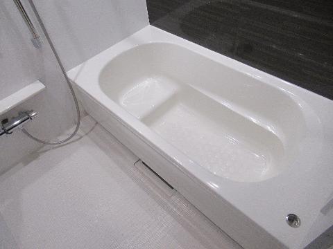 ジェルメ アンジュ メゾン　バス・シャワールーム　バス