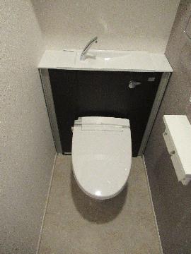 ジェルメ アンジュ メゾン　トイレ　トイレ