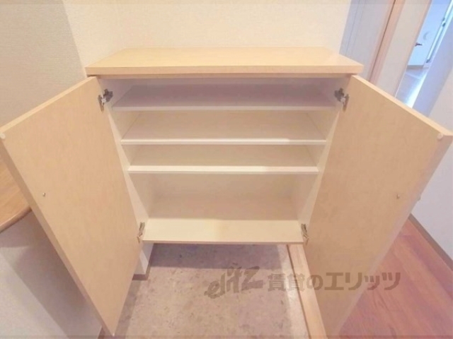 収納　下駄箱