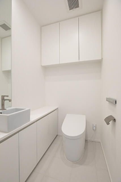 トイレ　※別部屋の写真です