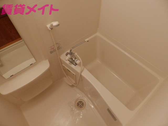バス・シャワールーム　同物件別室画像