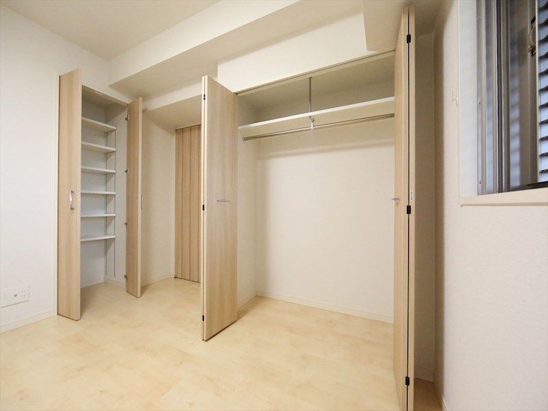 収納　クローゼット（収納充実してます）