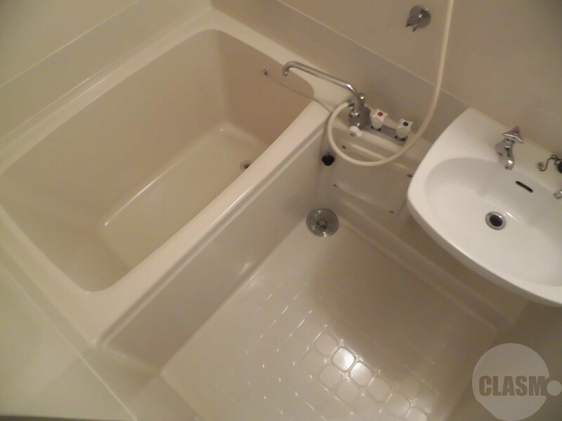 バス・シャワールーム　浴室です。