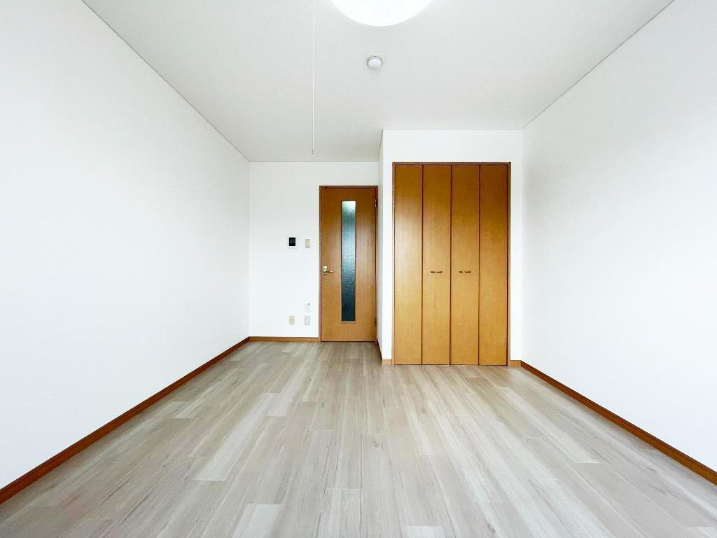 全健ハイム八木山Iの居間写真