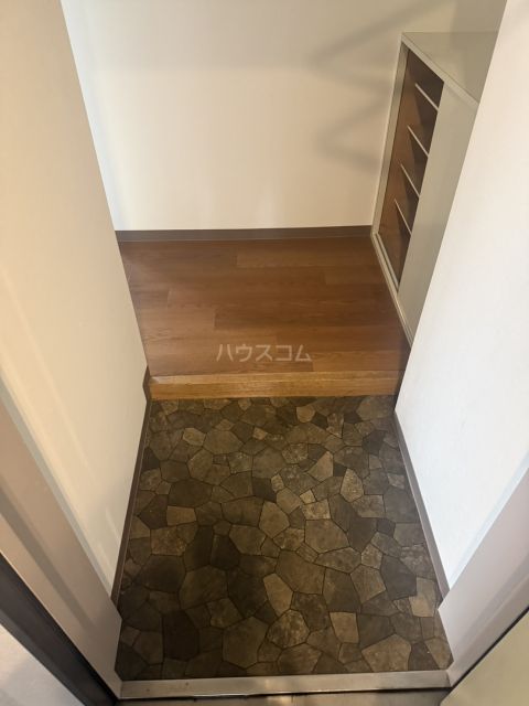 U residence三鷹の玄関写真